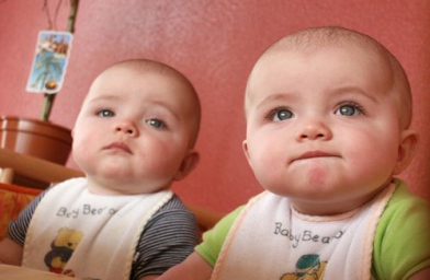宁夏备孕试管婴儿知识_同卵双胞胎的产生原因